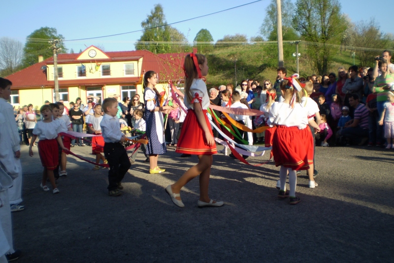 História kultúrnych podujatí / Stavanie mája 2012