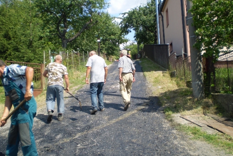 Rekonštr. miest. komunikácií - u Garajov