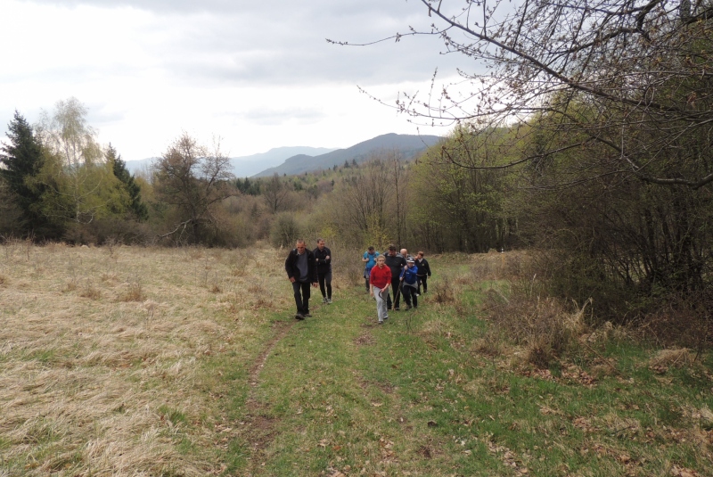 Turistická prechádzka k Jazercu 9.4.2017