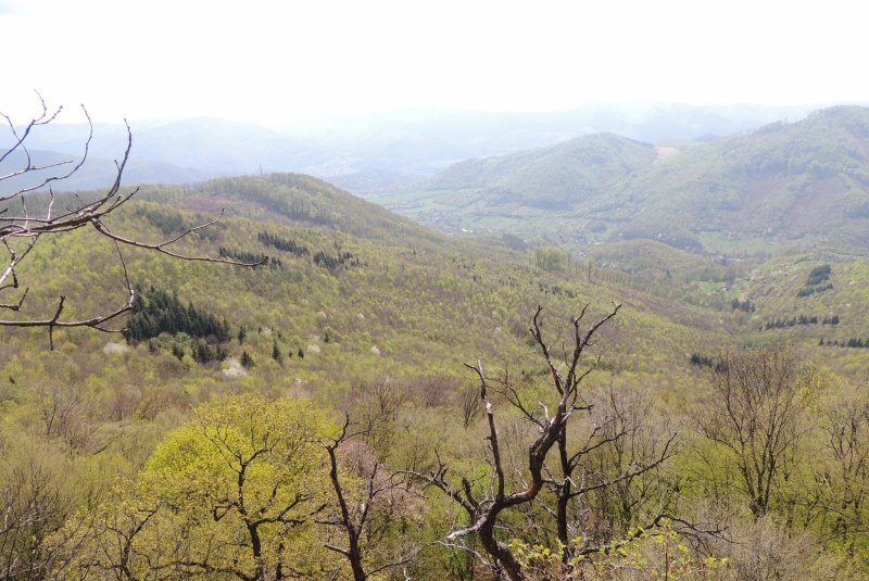 Turistická prechádzka na Novú Baňu 22.4.2017