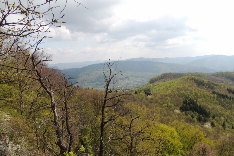 Turistická prechádzka na Novú Baňu 22.4.2017