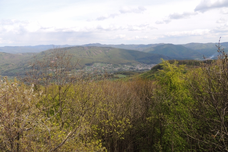 Turistická prechádzka na Novú Baňu 22.4.2017