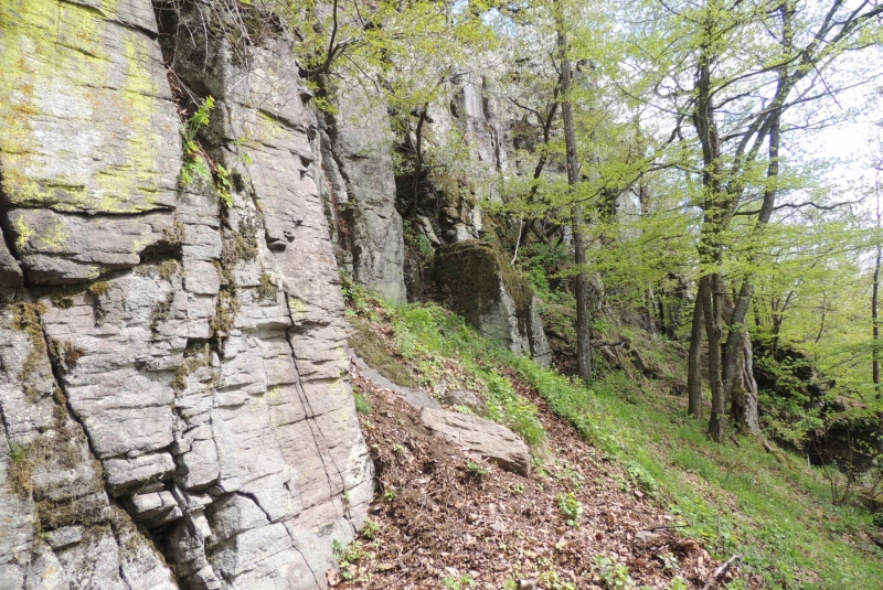 Turistická prechádzka na Novú Baňu 22.4.2017