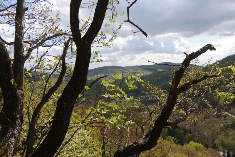 Turistická prechádzka na Novú Baňu 22.4.2017