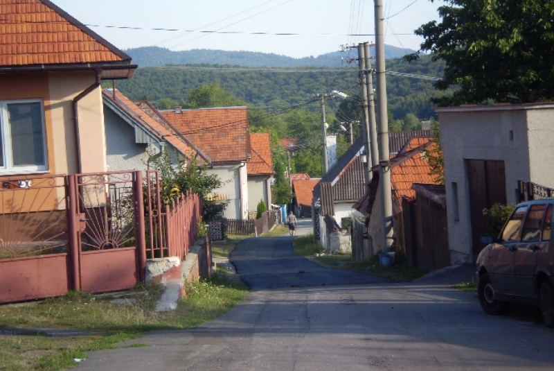 Oprava a rekonštrukcia miest. komunikácií